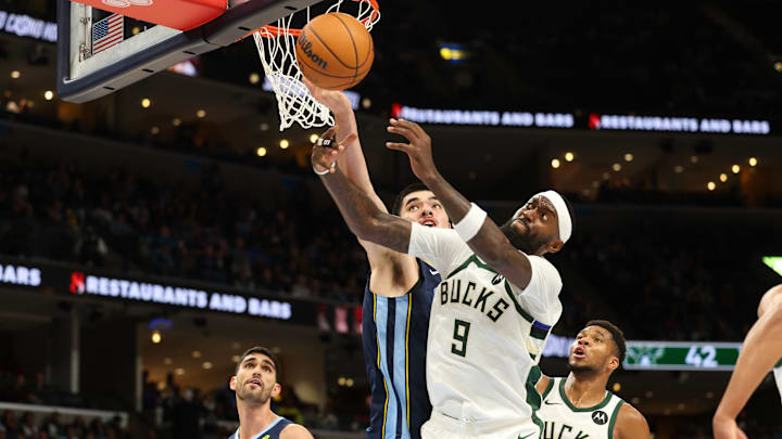 Milwaukee Bucks v Memphis Grizzlies