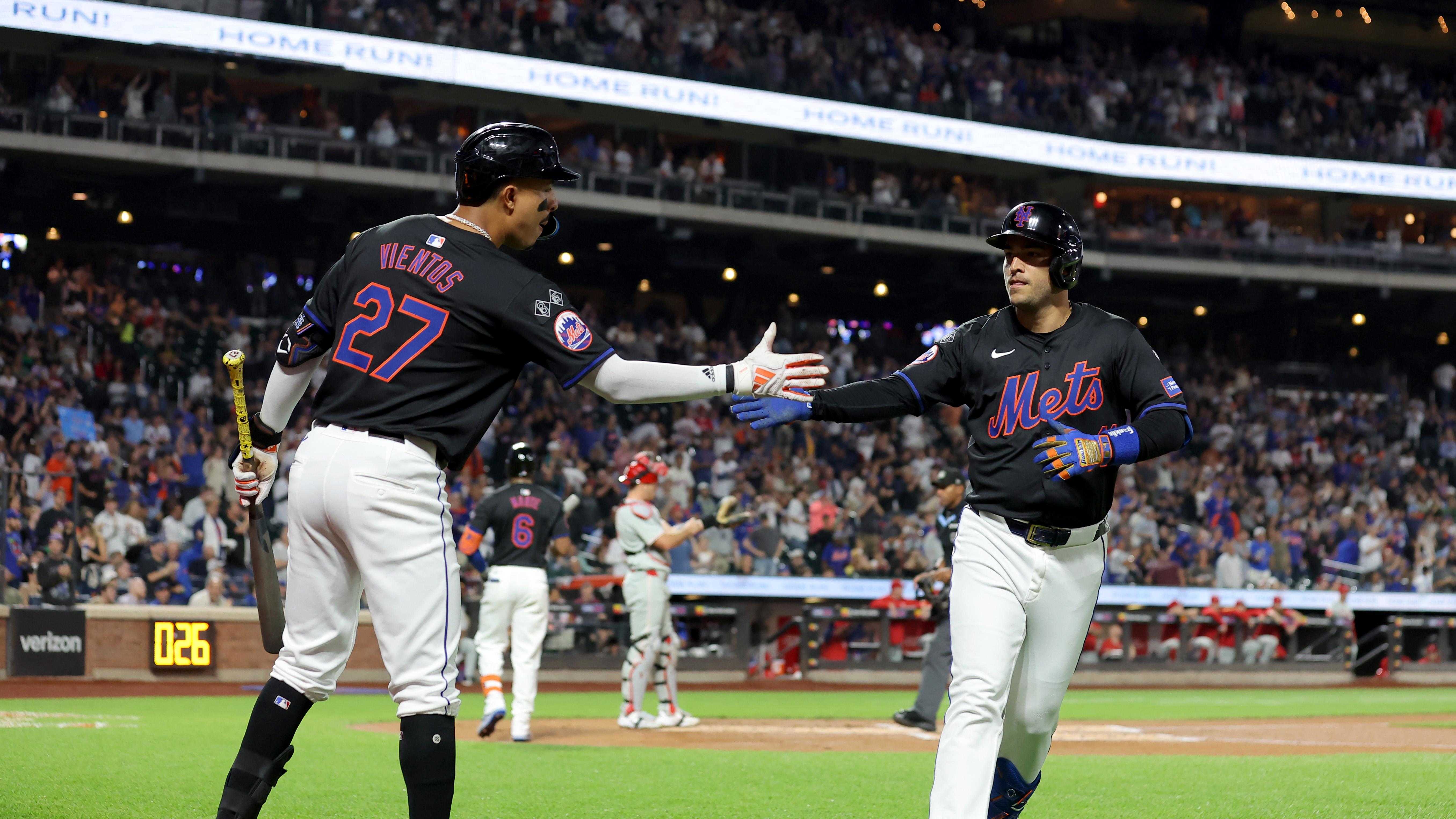 NL Wild Card Race Mets Secure Key Position Ahead of Braves Showdown