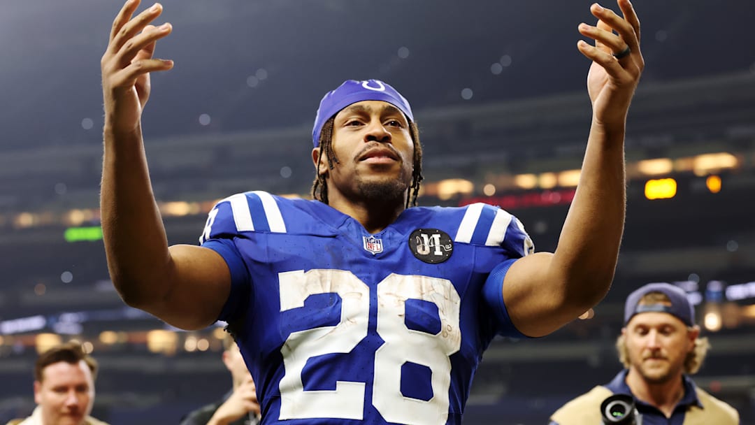 Tennessee Titans v Indianapolis Colts Tennessee Titans v Indianapolis Colts