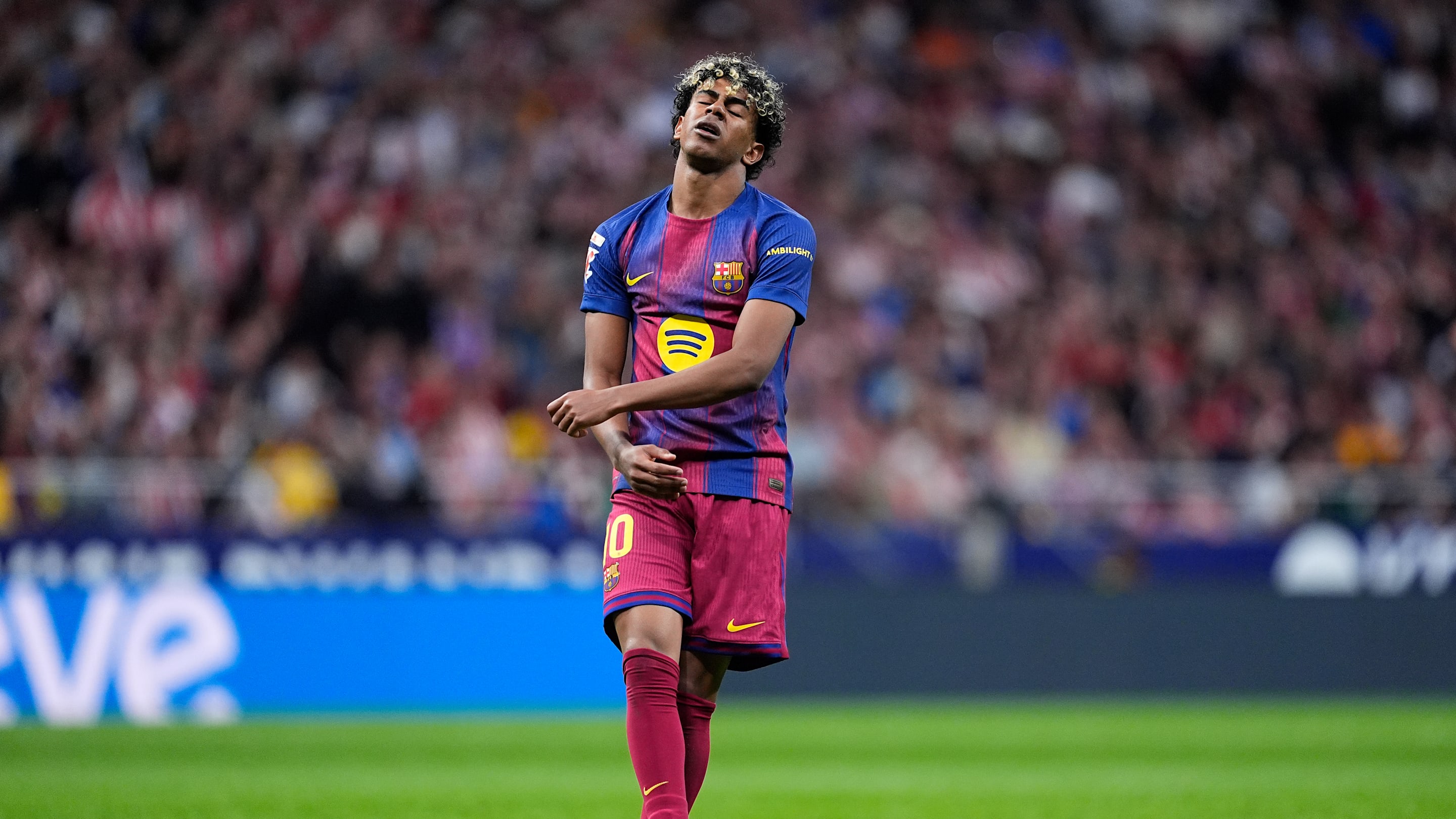 FC Barcelone VIDEO : Les terribles chants racistes de fans de l'Atlético qui ont irrité Lamine Yamal