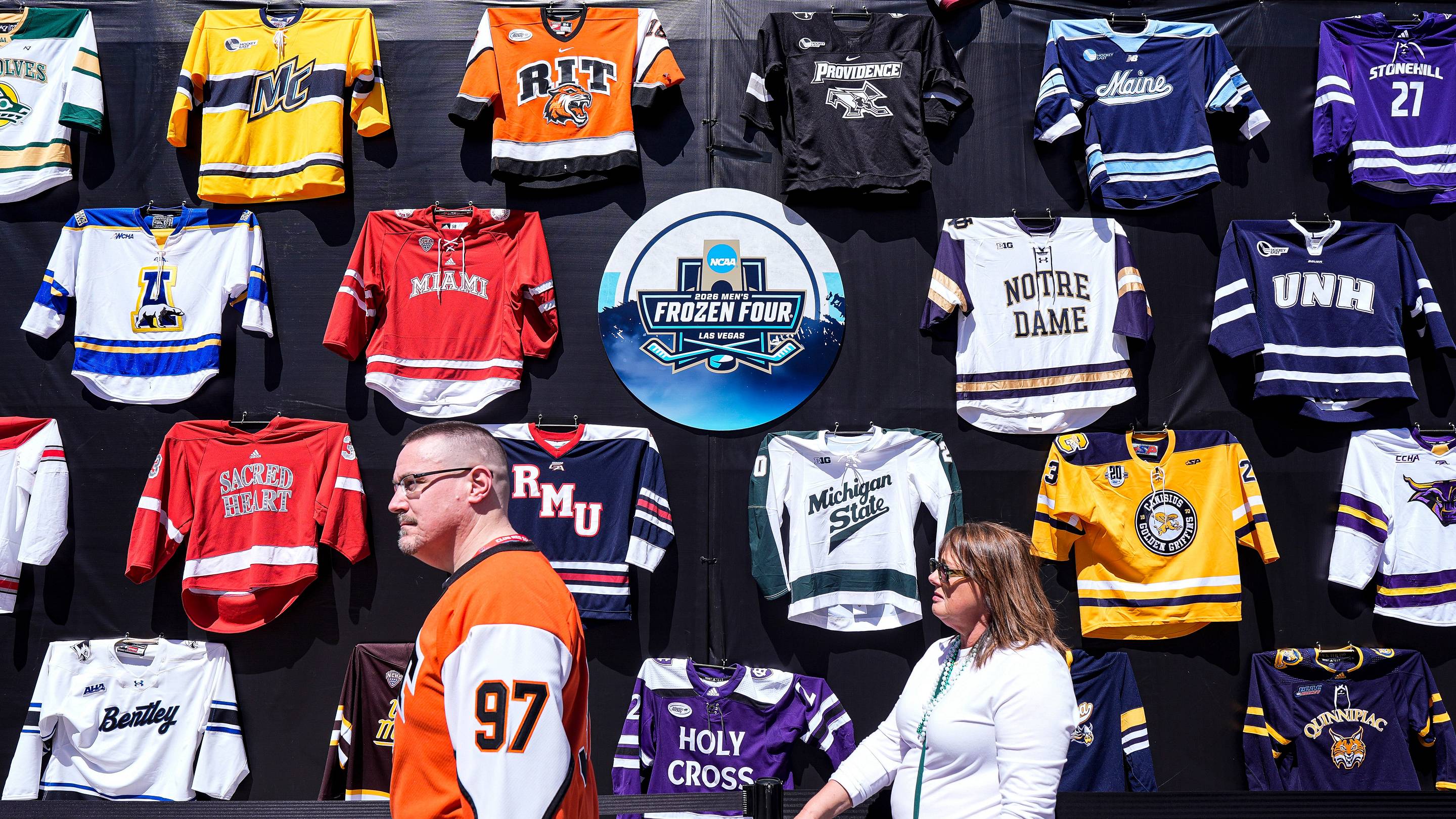 10 Notable College Hockey Things You Might Have Missed in July