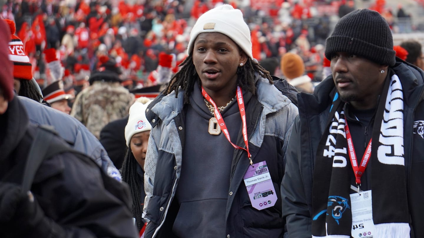 Georgia Football Offers Legendary Former Player's Son, Current Notre Dame Commit