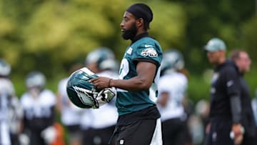 Jun 10, 2025; Philadelphia, PA, USA; Philadelphia Eagles wide receiver Ainias Smith (82) warms up at NovaCare Complex. Mandatory Credit: Kyle Ross-Imagn Images
