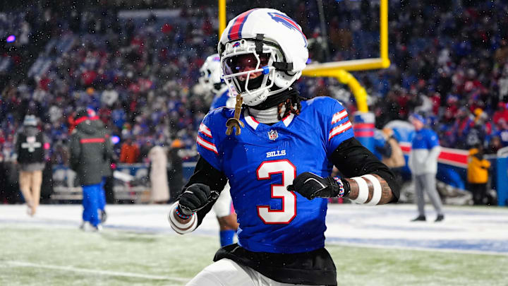 Jan 19, 2025; Orchard Park, New York, USA; Buffalo Bills safety Damar Hamlin (3) warms up before the game against the Baltimore Ravens in a 2025 AFC divisional round game Jan 19, 2025; Orchard Park, New York, USA; Buffalo Bills safety Damar Hamlin (3) warms up before the game against the Baltimore Ravens in a 2025 AFC divisional round game