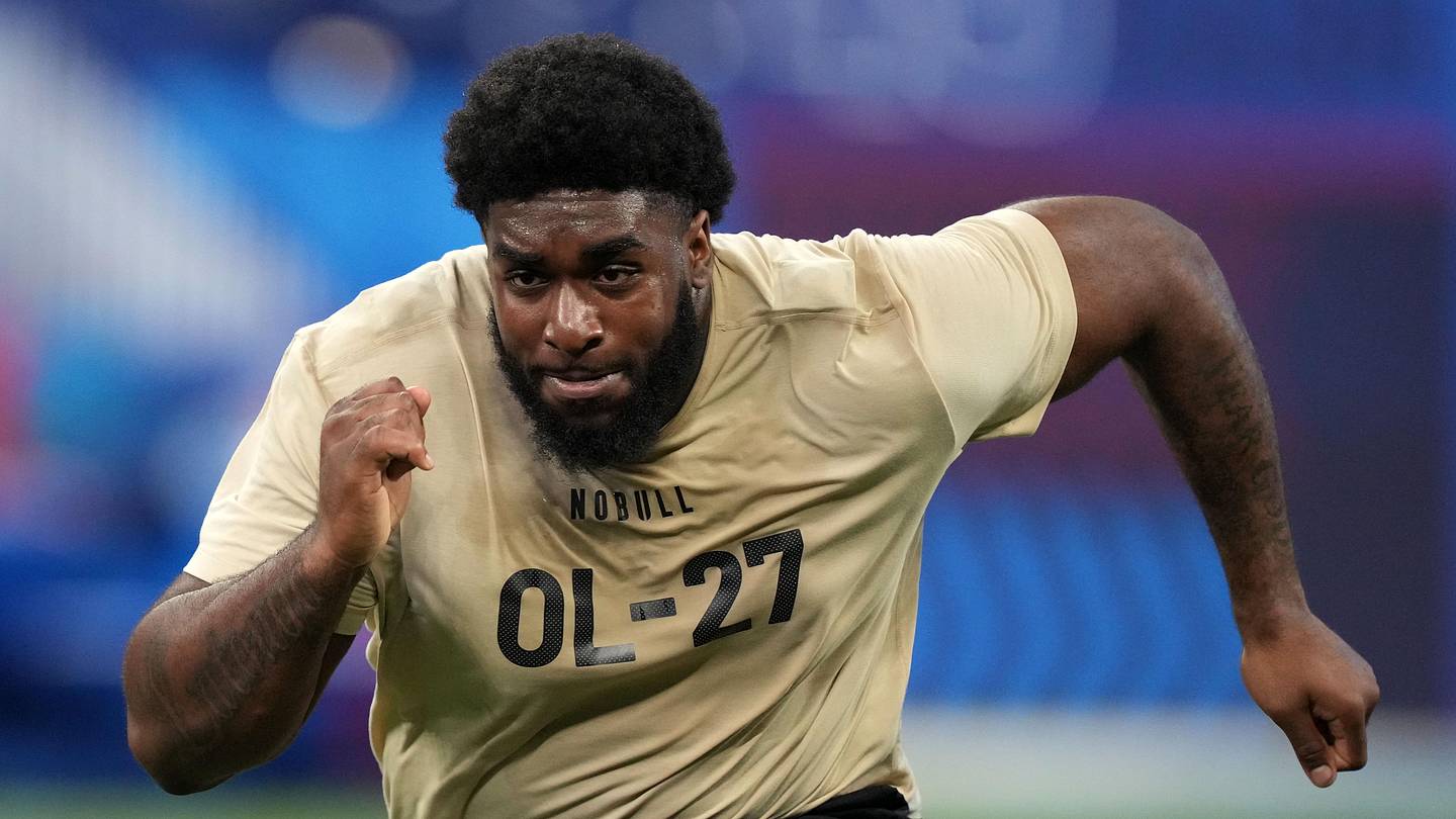 Everything is coming full circle for rookie OL Delmar Glaze - Vimarsana News