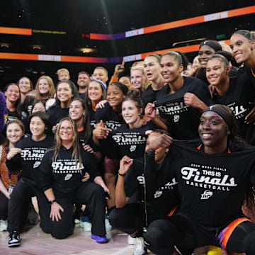 The Mercury advanced to the Finals on Sunday after defeating the Lynx 86-81.