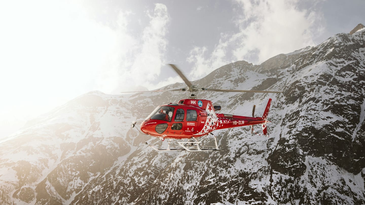 32-Year-Old Hiker Rescued Near South Sister Summit