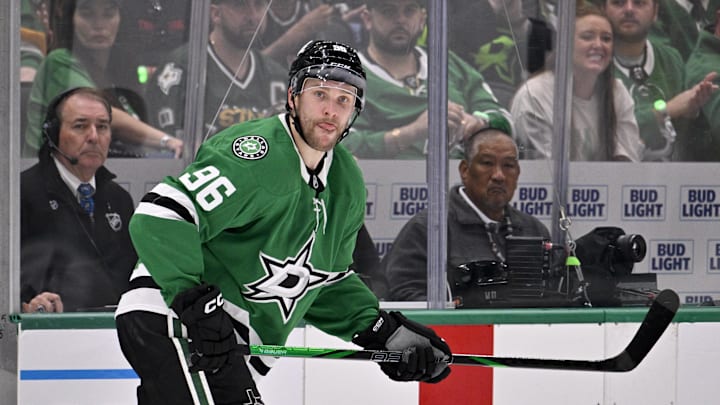 Mikko Rantanen has delivered on the scoresheet when needed most, which makes him an amusing prop target for Saturday's Game 6 against the Jets. 