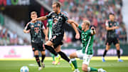 Bayern, de Harry Kane, lidera a Bundesliga