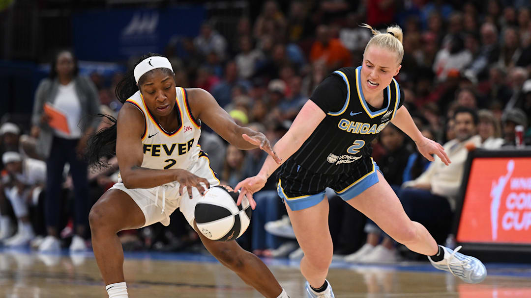 Indiana Fever v Chicago Sky