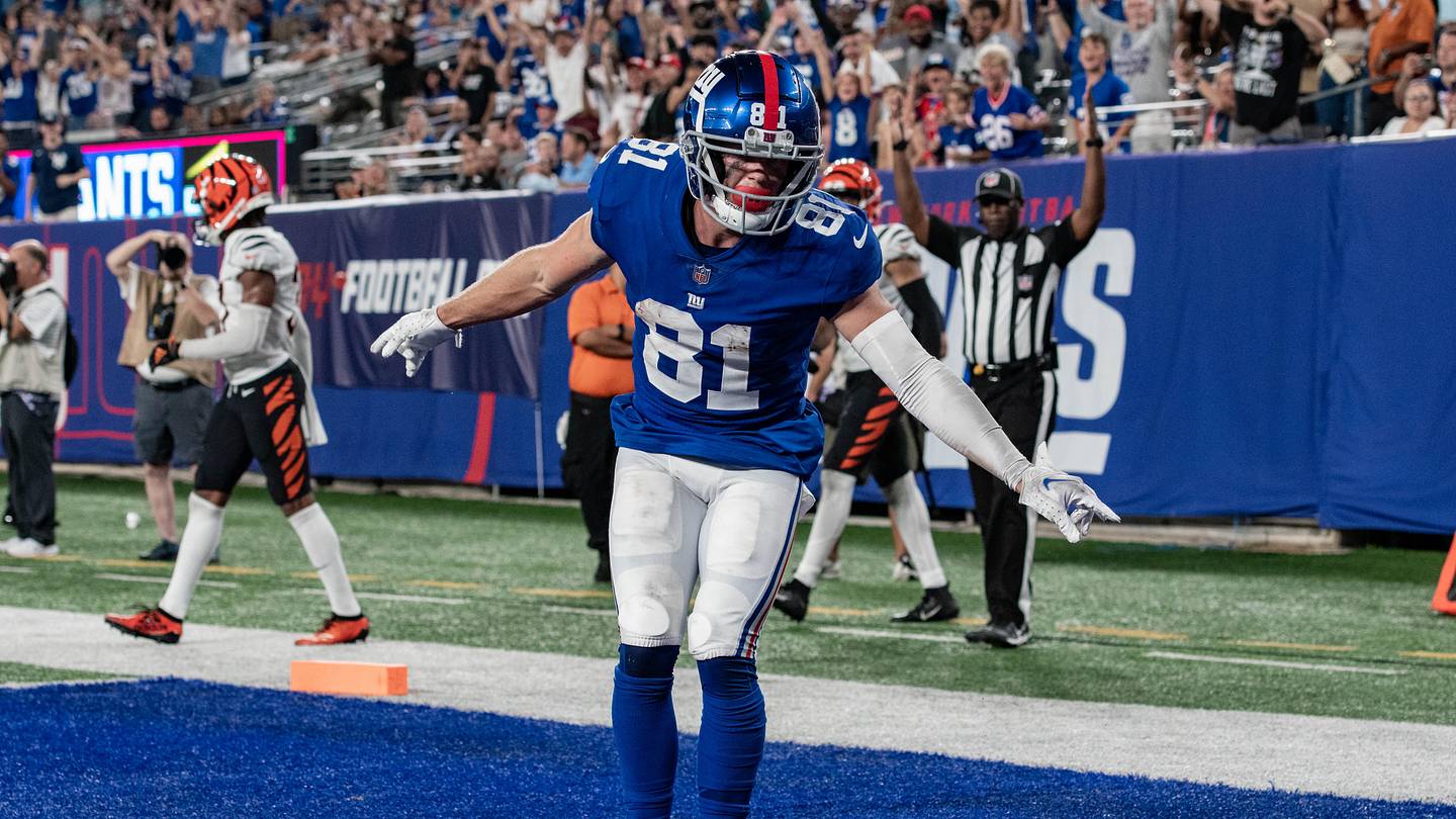 Las Vegas Raiders sign former New York Giants WR Alex Bachman - Vimarsana News