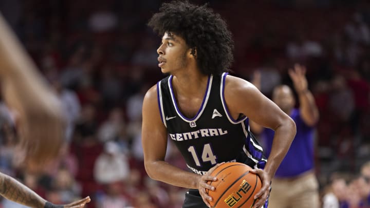 Lipscomb vs Central Arkansas prediction and college basketball pick straight up and ATS for Sunday's game between LIP vs. CARK. Lipscomb vs Central Arkansas prediction and college basketball pick straight up and ATS for Sunday's game between LIP vs. CARK.
