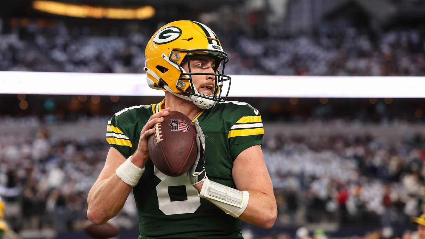 One Packers player on the roster bubble at each position group - Vimarsana News