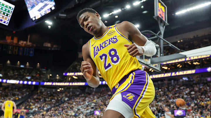 Golden State Warriors v Los Angeles Lakers