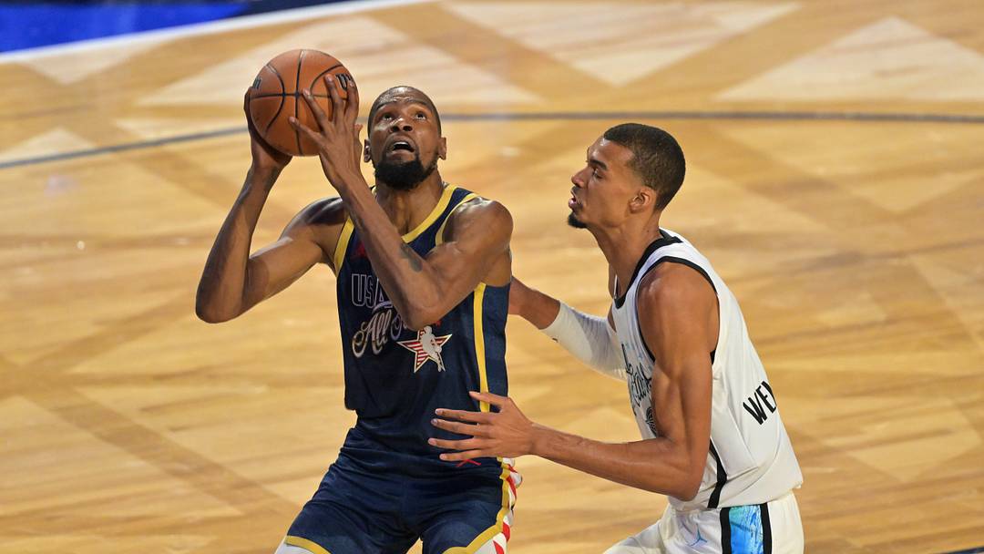 Feb 15, 2026; Inglewood, California, USA; Team USA Stripes forward Kevin Durant (35) of the Houston Rockets shoots against Team World center Victor Wembanyama (1) of the San Antonio Spurs in game three during the 75th NBA All Star Game at Intuit Dome. Mandatory Credit: Jayne Kamin-Oncea-Imagn Images Feb 15, 2026; Inglewood, California, USA; Team USA Stripes forward Kevin Durant (35) of the Houston Rockets shoots against Team World center Victor Wembanyama (1) of the San Antonio Spurs in game three during the 75th NBA All Star Game at Intuit Dome. Mandatory Credit: Jayne Kamin-Oncea-Imagn Images