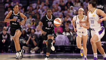 Los Angeles Sparks v Golden State Valkyries