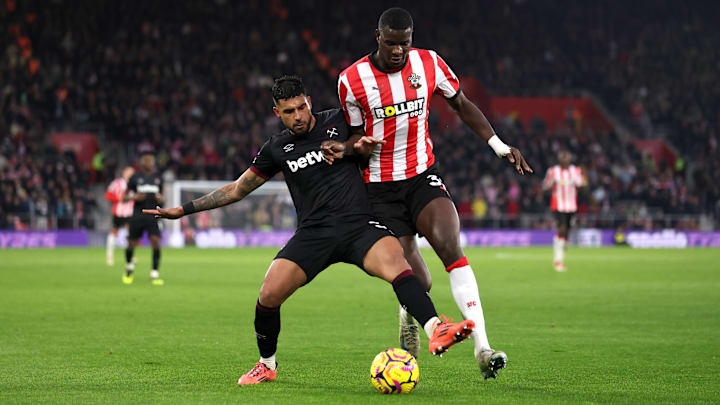 Southampton FC v West Ham United FC - Premier League