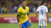 Cotado em gigantes europeus, o atacante titular da Canarinho evitou cravar sua saída do Leeds United 
