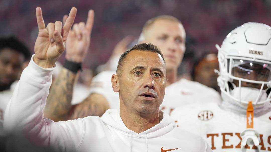 Nov 15, 2025; Athens, Georgia, USA; Texas Longhorns head coach Steve Sarkisian gestures after a game against the Georgia Bulldogs at Sanford Stadium. Mandatory Credit: Dale Zanine-Imagn Images Nov 15, 2025; Athens, Georgia, USA; Texas Longhorns head coach Steve Sarkisian gestures after a game against the Georgia Bulldogs at Sanford Stadium. Mandatory Credit: Dale Zanine-Imagn Images