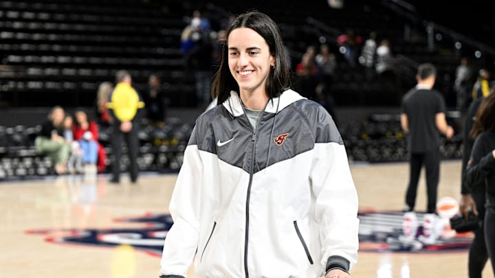 Indiana Fever v Washington Mystics Indiana Fever v Washington Mystics