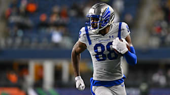Feb 23, 2023; Seattle, WA, USA; St. Louis Battlehawks wide receiver Hakeem Butler (88) runs towards the endzone to score a touchdown against the Seattle Sea Dragons during the second half at Lumen Field. St. Louis defeated Seattle 20-18. Mandatory Credit: Steven Bisig-Imagn Images