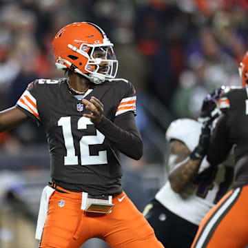 Shedeur Sanders replaced an injured Dillon Gabriel on Sunday.