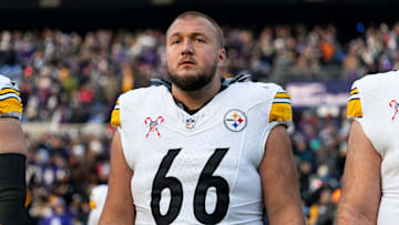 Pittsburgh Steelers v Baltimore Ravens