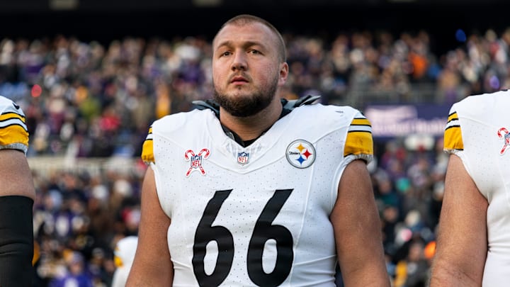 Pittsburgh Steelers v Baltimore Ravens
