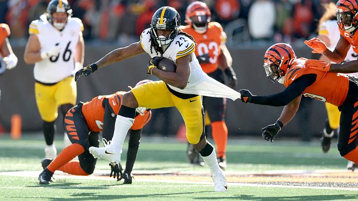 Pittsburgh Steelers v Cincinnati Bengals