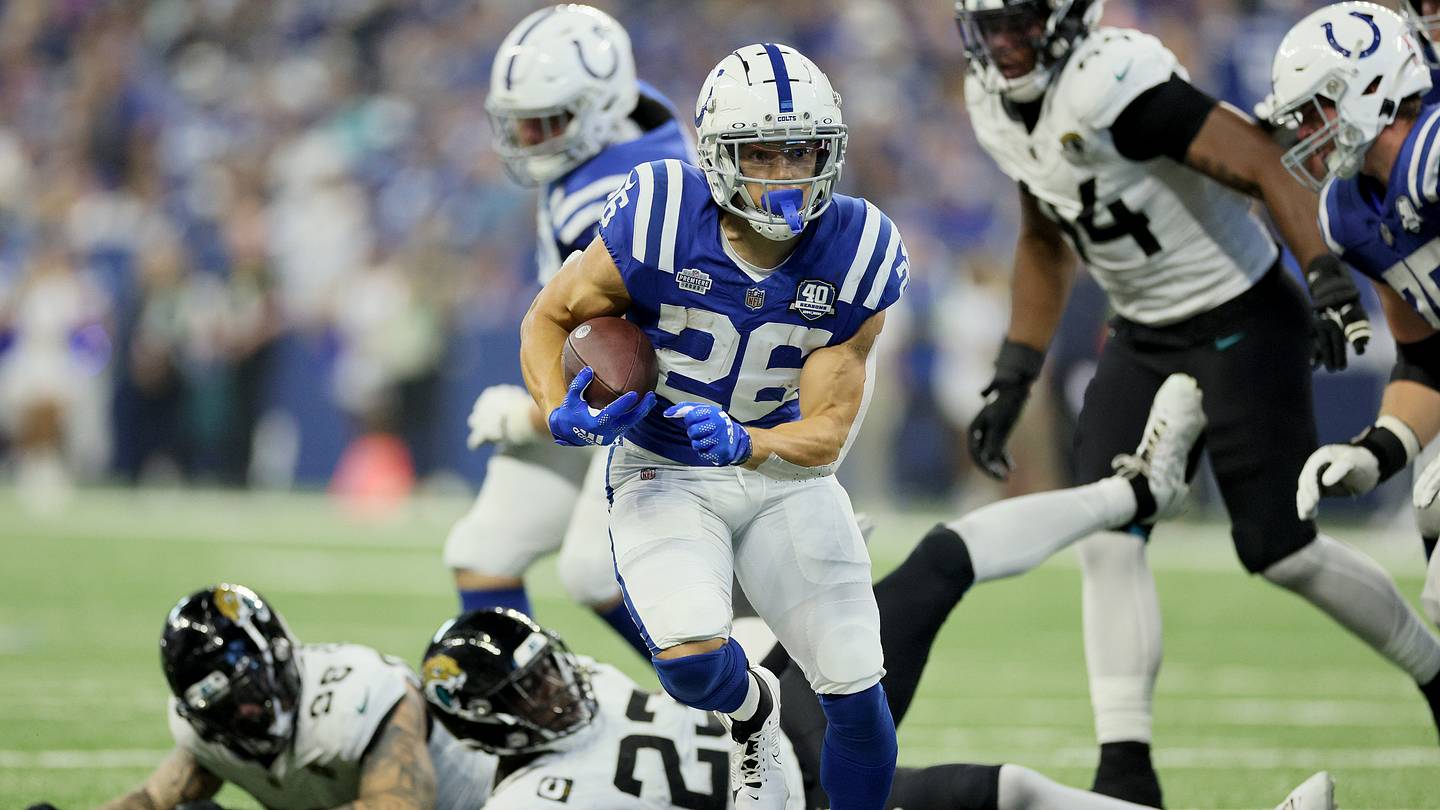 Horseshoe Heroes Colts: RB Evan Hull Could Be a Hidden Gem in 2024 - Vimarsana News