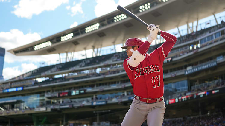 Los Angeles Angels v Minnesota Twins