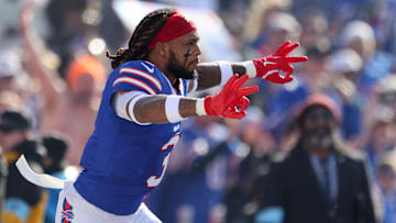 Miami Dolphins v Buffalo Bills