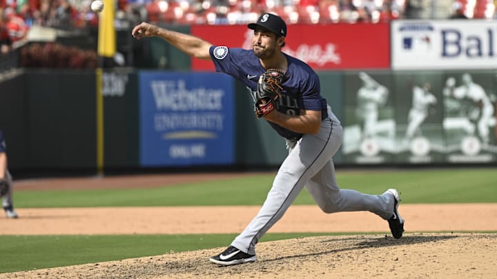 Seattle Mariners reliever JT Chargois throws during a game against the St. Louis Cardinals on Sept. 8 at Busch Stadium.