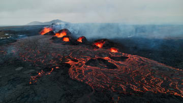 Windstar Cruises introduces pre-booking for Solar Eclipse around Icelandic coast. Volcanos are one of the many attractions along the way.