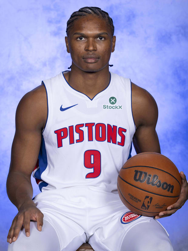 Pistons Ausar Thompso