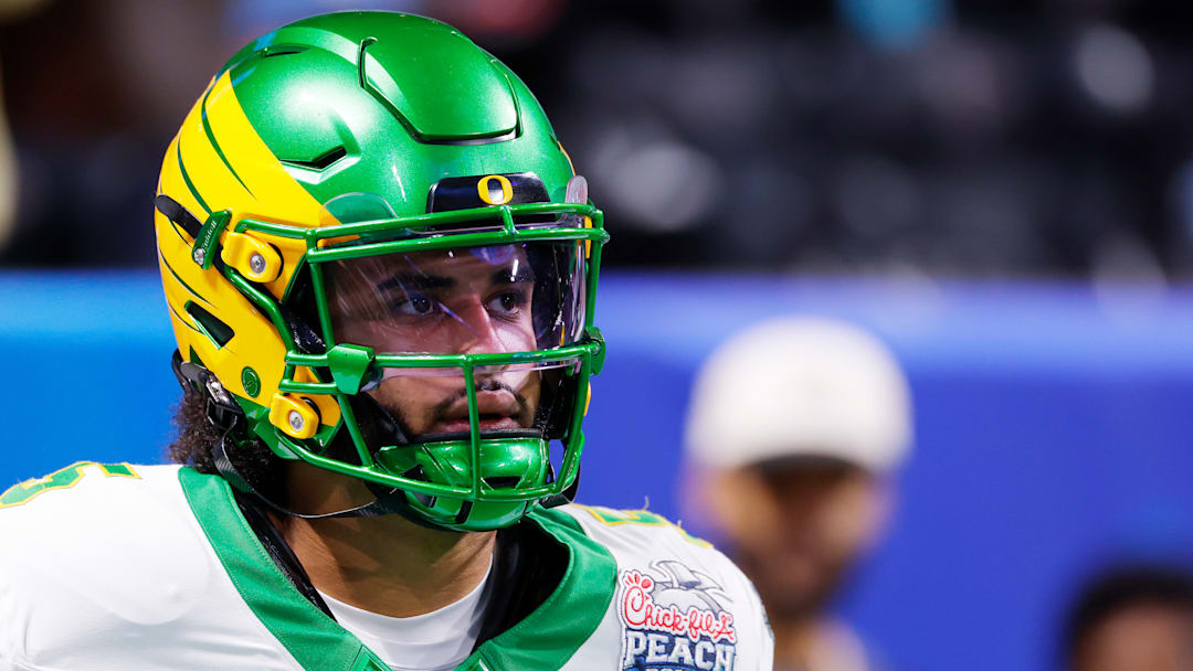 College Football Playoff Semifinal - Chick-fil-A Peach Bowl: Oregon v Indiana