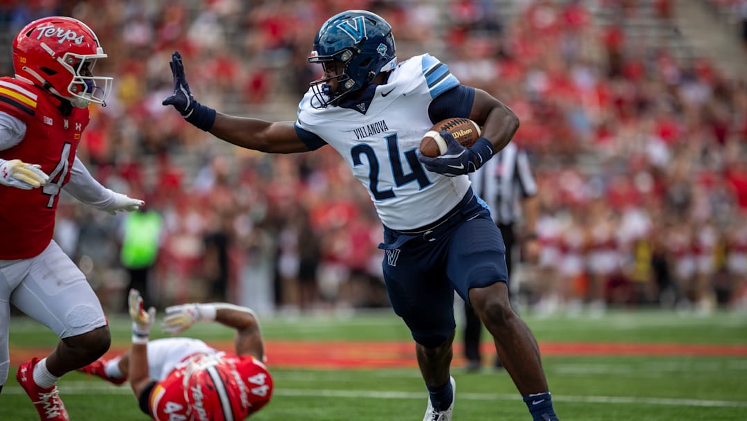 COLLEGE FOOTBALL: SEP 21 Villanova at Maryland COLLEGE FOOTBALL: SEP 21 Villanova at Maryland