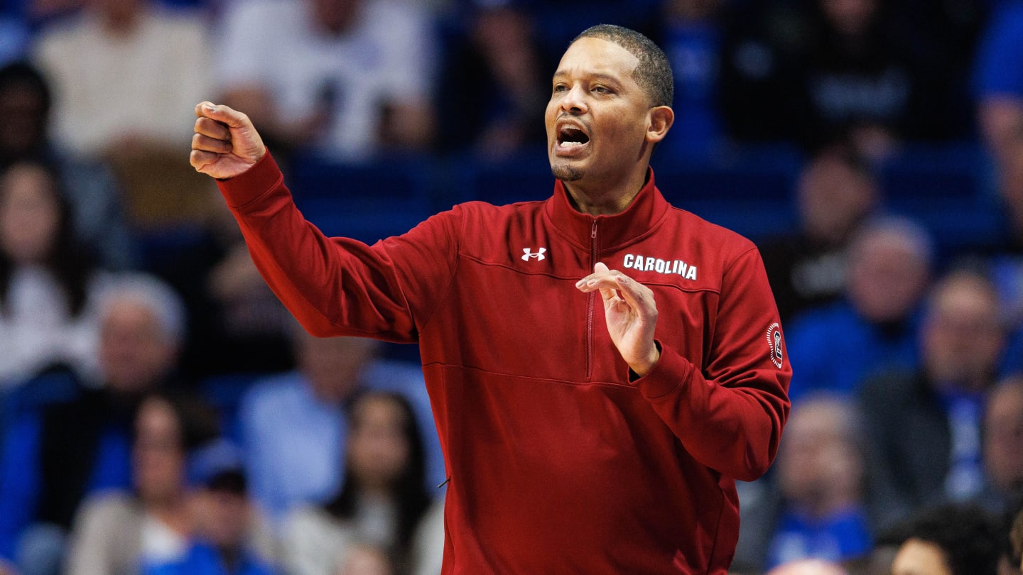 Another day, another analyst leaving South Carolina basketball out of mock  postseason