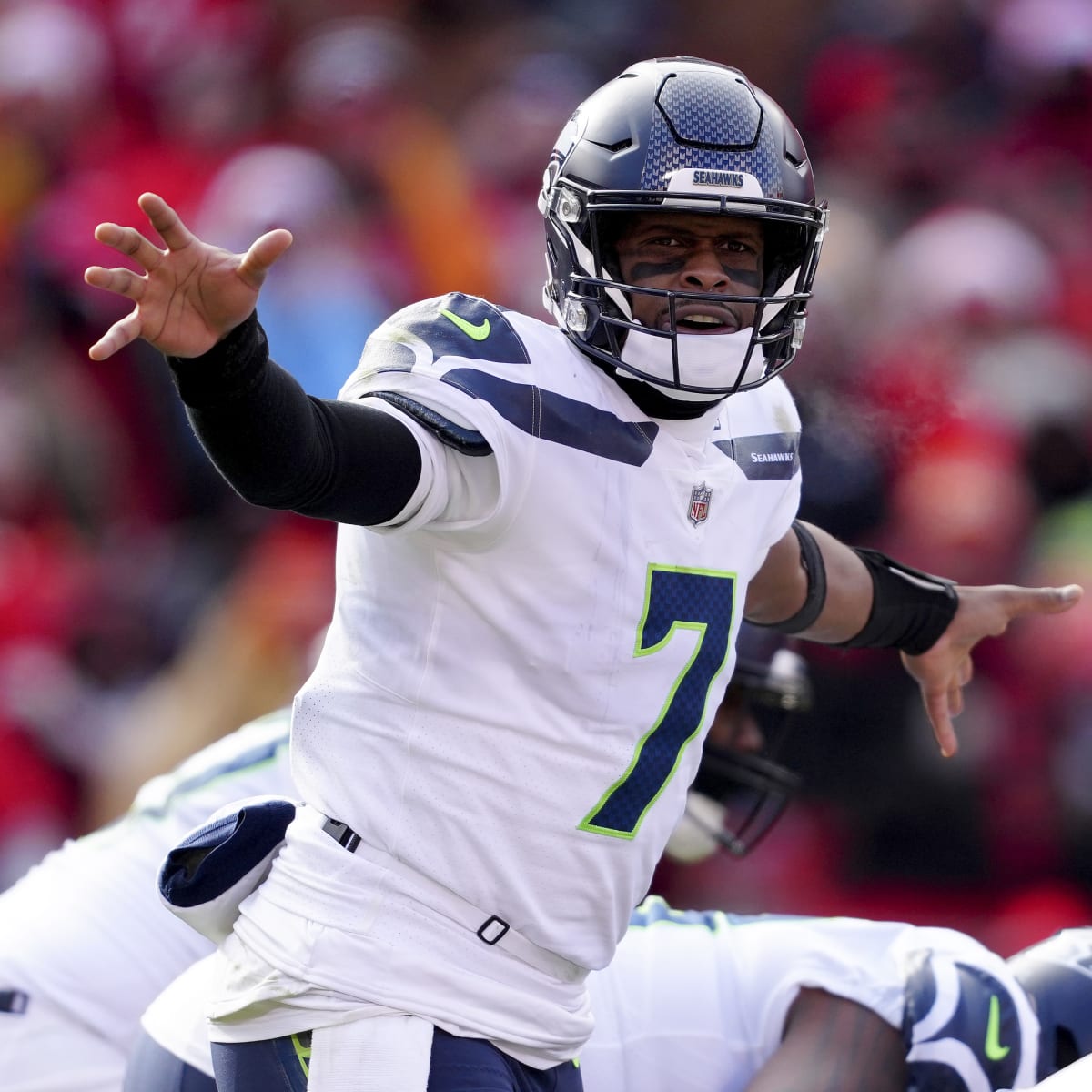 Raiders Have Given Geno Smith Options With Rookie WRs