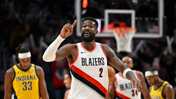 Los Angeles Lakers, Deandre Ayton