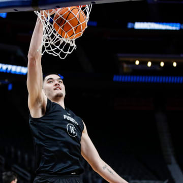 Purdue center Zach Edey (15) during open practice 