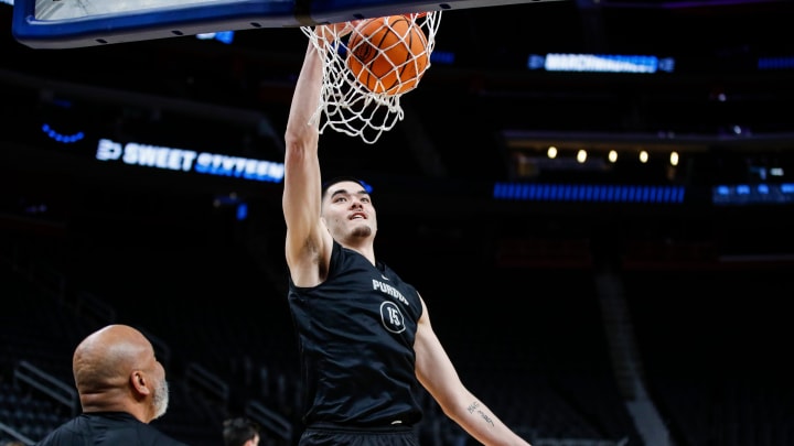 Purdue center Zach Edey (15) during open practice 