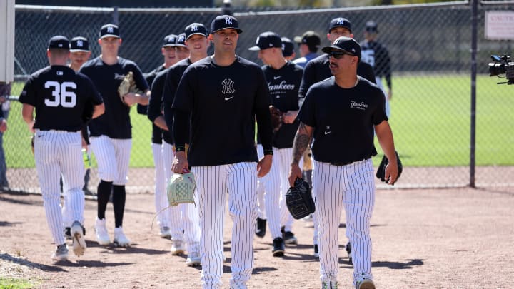 Los Yankees siguen sondeando el mercado en busca de lanzadores