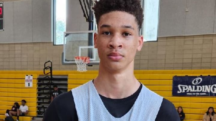 Pasadena (Calif.) HS center Josh Irving