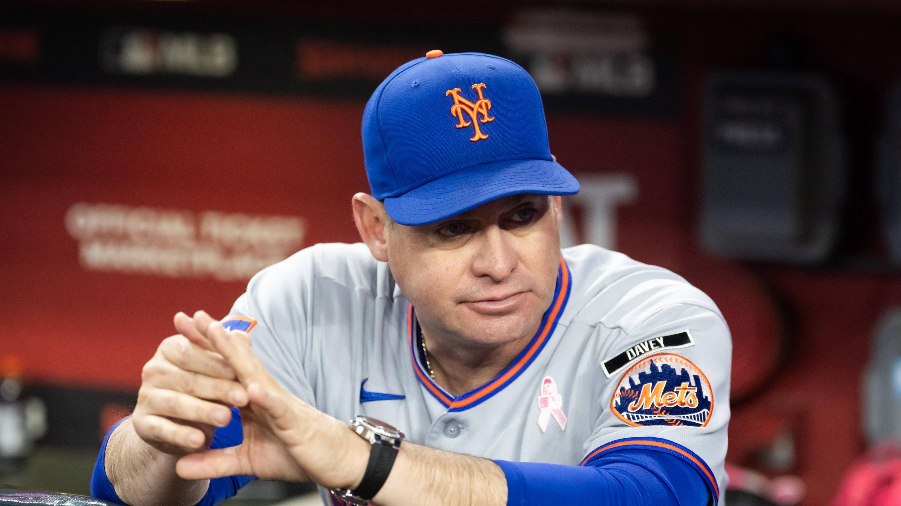 Not even Kyle Schwarber and Bryce Harper could end the Mets’ Carlos Mendoza misery
