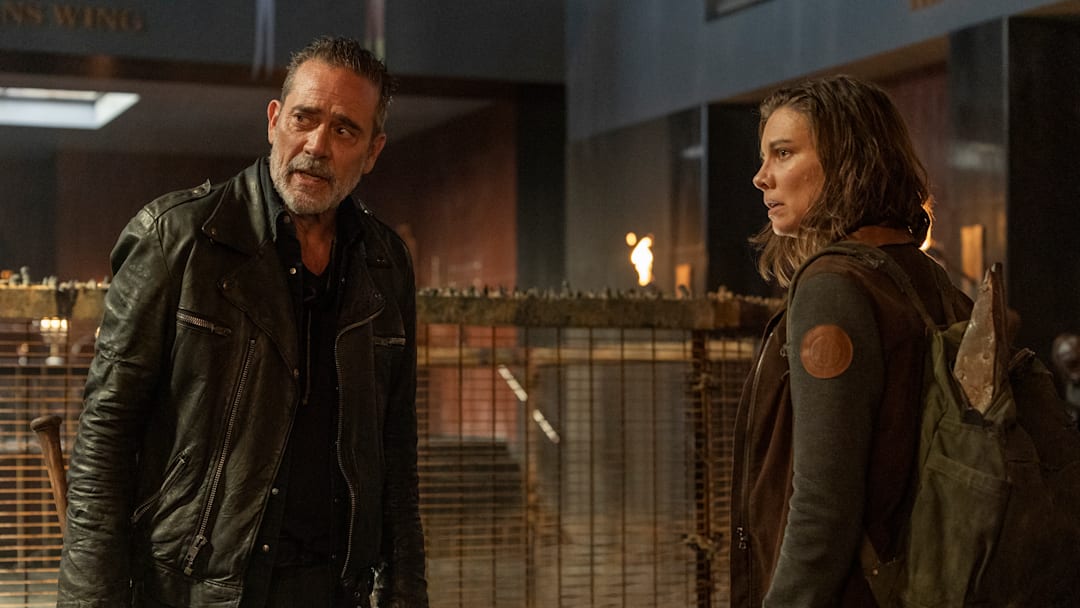 Lauren Cohan as Maggie Rhee, Jeffrey Dean Morgan as Negan - The Walking Dead: Dead City _ Season 2, Episode 4 