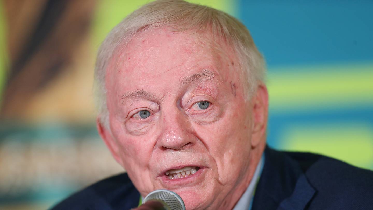 Cowboys' lack of urgency is going to burn a hole in Jerry Jones' checkbook - Vimarsana News