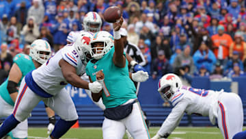 Miami Dolphins v Buffalo Bills