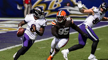 Cleveland Browns v Baltimore Ravens