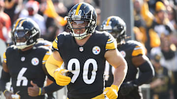 Dec 8, 2024; Pittsburgh, Pennsylvania, USA;  Pittsburgh Steelers linebacker T.J. Watt (90) takes the field against  the Cleveland Browns at Acrisure Stadium. Mandatory Credit: Charles LeClaire-Imagn Images